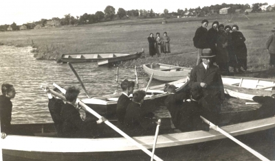 6 laivas laiž ezerā, 1934. gads
