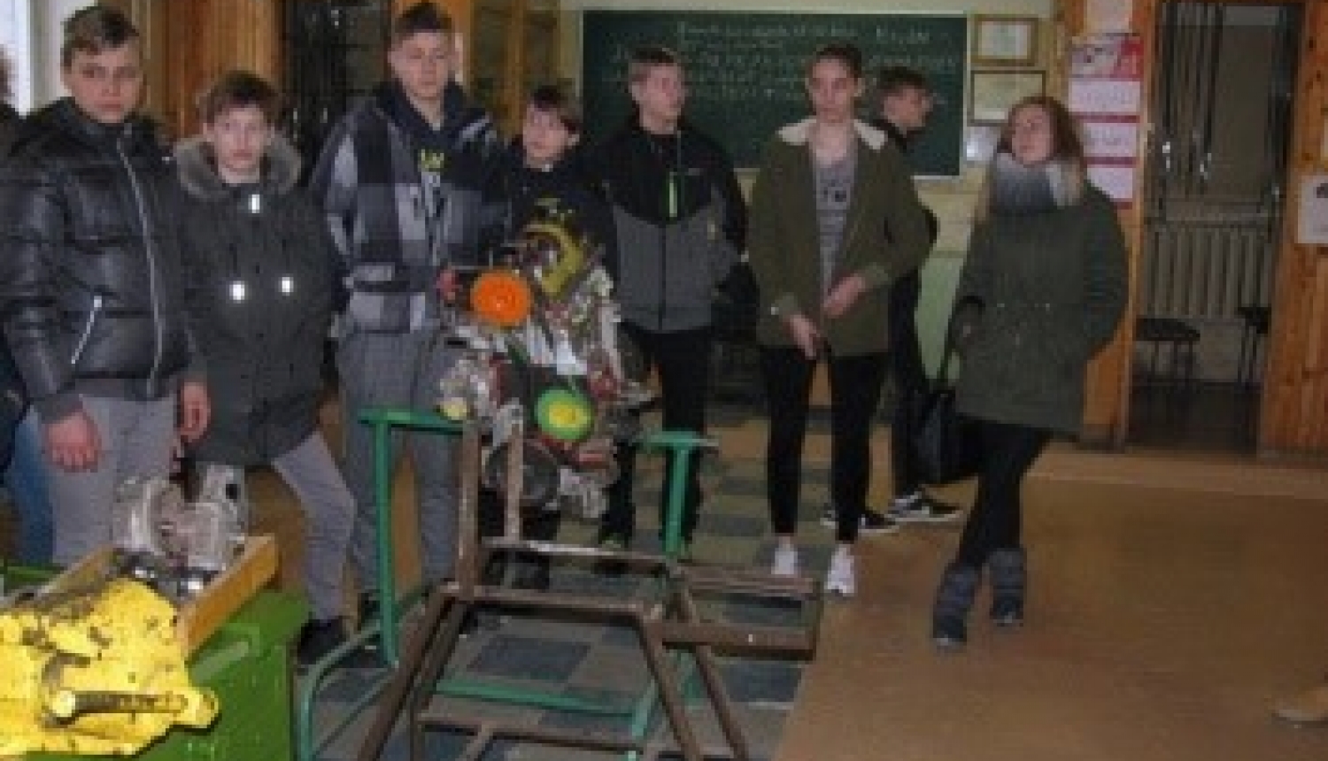 Vidrižu pamatskolas skolēni pēta izglītības iespējas Rīgas Valsts tehnikuma Limbažu teritoriālajā struktūrvienībā